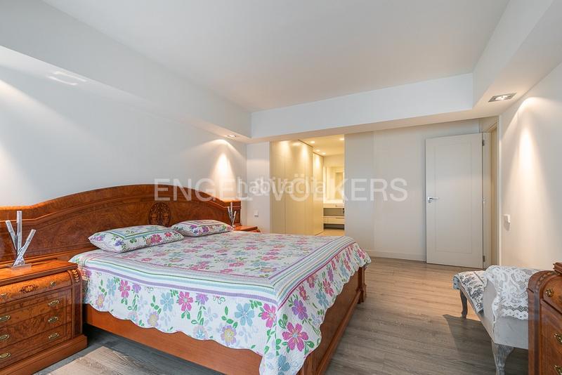 Foto e90b3351-ee65-4cfa-9bce-f5485e047bda. Apartament amb calefacció aparcament a Sant Francesc Valencia