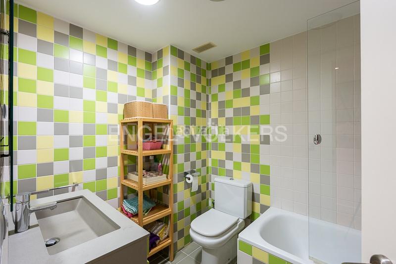 Foto 06419c56-b592-49ba-ab12-ab7a6654b9b7. Appartement avec chauffage parking dans Trinitat Valencia