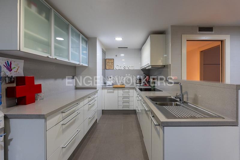 Foto ed6d39c4-a838-4125-b733-81ca871f04ed. Appartement avec chauffage parking dans Trinitat Valencia