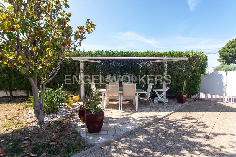 Foto 321e6b10-66de-420d-9204-8d3609d32271. House with heating parking pool in Alcanar