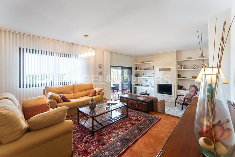 Foto 77e764a7-d4b0-4506-9248-d0680602ac80. House with heating parking pool in Alcanar