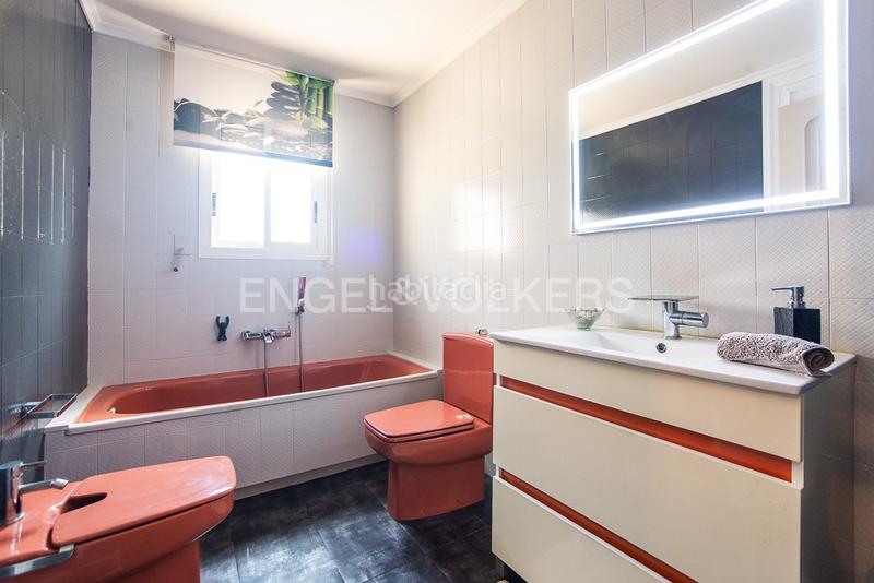 Foto 9c526796-a18f-4482-a630-1128e38af3c8. House with heating parking pool in Alcanar