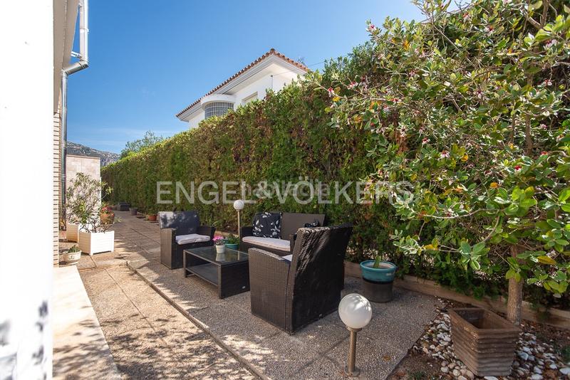 Foto dc953762-84ce-4cd7-b608-21578520f418. House with heating parking pool in Alcanar