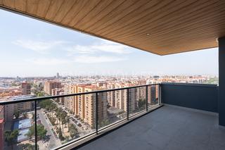 Appartement à Ciutat Jardí. Magnifico ático a estrenar con terrazas y espectaculares vistas