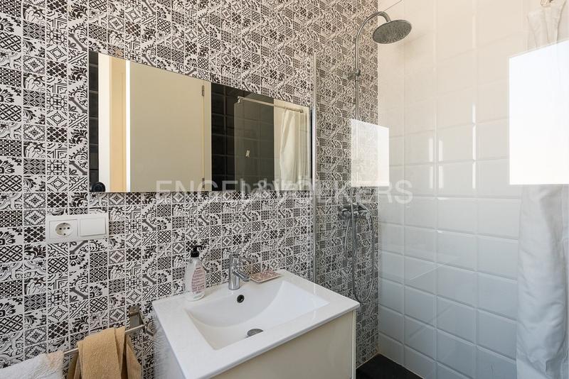 Foto b6226ede-0369-4e3a-929c-d97fb1ef60f8. Apartament amb calefacció a Gran Via Valencia