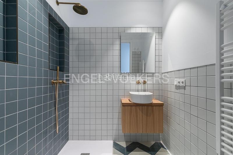 Foto 0a9cdf28-7ff3-4703-a763-a9685d09f045. Appartement avec chauffage dans Russafa Valencia