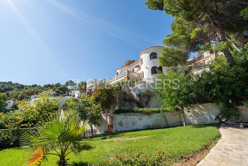 Foto 3a0a5fee-49bb-4881-9bd5-80636d6e8256. Casa con riscaldamento parcheggio piscina in Portichol-Balcón al Mar Xàbia