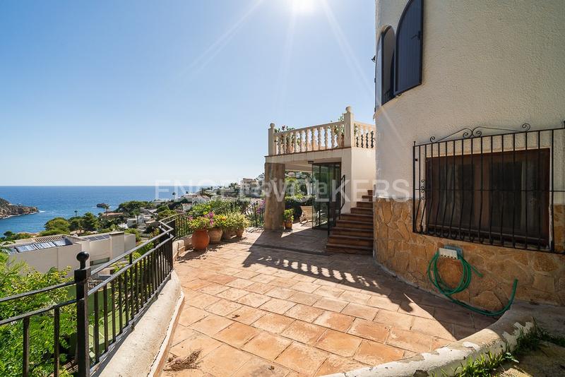 Foto 899df001-841c-4cd4-b7eb-fc58e3274206. Casa con riscaldamento parcheggio piscina in Portichol-Balcón al Mar Xàbia