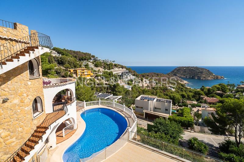 Foto 8f1e3d85-c433-4049-b7b9-1a24023f4fc7. Casa con riscaldamento parcheggio piscina in Portichol-Balcón al Mar Xàbia