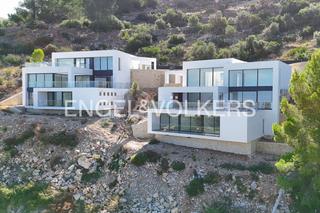 Haus  Casa 17, carrer de baix maestrat. Amplia villa moderna con vistas espectaculares en la sella