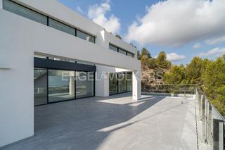 Maison  Casa 19, carrer de baix maestrat. Amplia villa moderna con vistas espectaculares en la sella