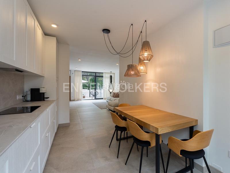 Foto a1f03fff-cb3a-4917-8498-402d1b079019. Lloguer casa amb calefacció aparcament piscina a Valencia