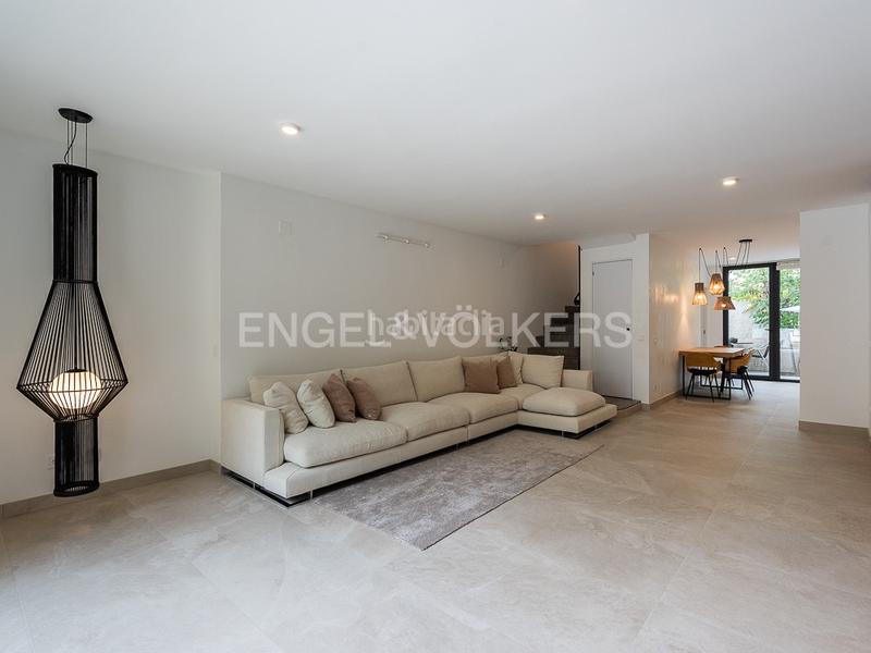 Foto 7a5ee575-610e-47f1-9176-399a6f8e29dd. Location maison avec chauffage parking piscine dans Valencia