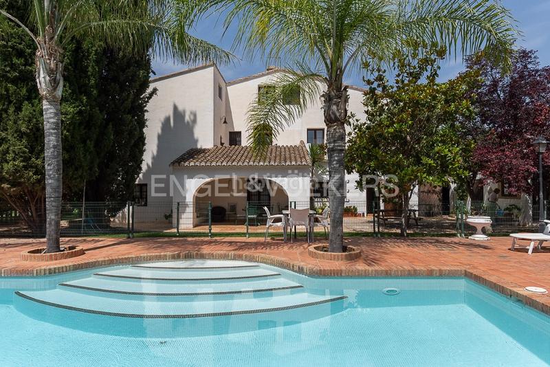 Foto 2bd9ac4a-f720-4c72-b622-eb60c8684d3d. Casa maravillosa casa unifamiliar en san antonio de benageber en San Antonio de Benagéber