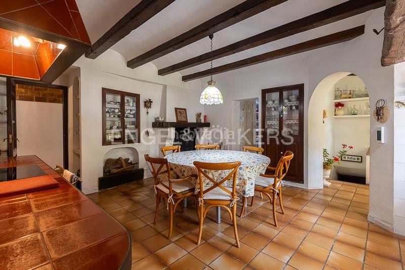 Foto 7304a543-50fa-4a02-bc9a-7f6d485b88b0. Casa maravillosa casa unifamiliar en san antonio de benageber en San Antonio de Benagéber