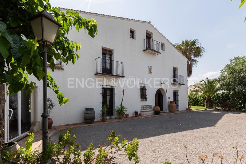Foto a8aec144-394e-4014-9ddf-07027b622ec5. Casa maravillosa casa unifamiliar en san antonio de benageber en San Antonio de Benagéber