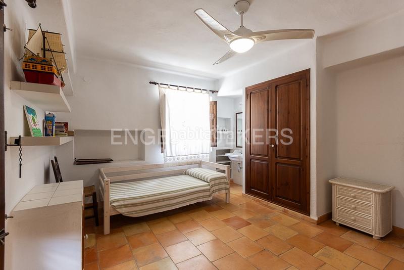 Foto b043d2e6-9760-471f-b03b-4b96e0ed7219. Casa maravillosa casa unifamiliar en san antonio de benageber en San Antonio de Benagéber
