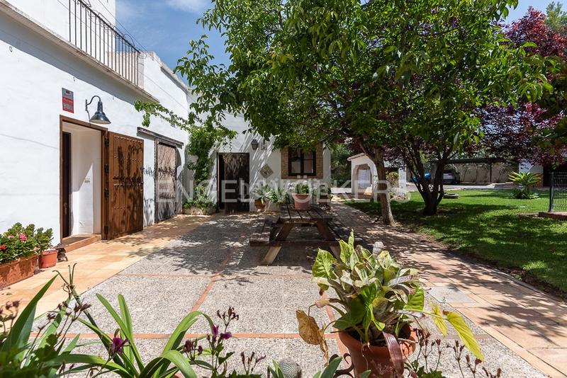 Foto cffc83df-90a7-4d2b-a272-10179f788d5d. Casa maravillosa casa unifamiliar en san antonio de benageber en San Antonio de Benagéber