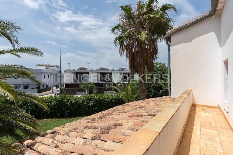Foto de04a3b2-f0a1-4733-843c-487e4cb6ca3b. Casa maravillosa casa unifamiliar en san antonio de benageber en San Antonio de Benagéber