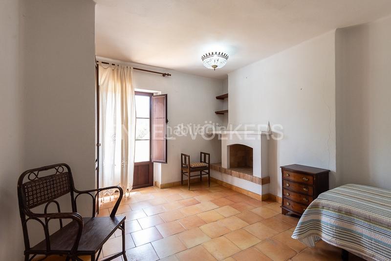 Foto df38a9f4-637a-40b5-b98d-7154ec176071. Casa maravillosa casa unifamiliar en san antonio de benageber en San Antonio de Benagéber