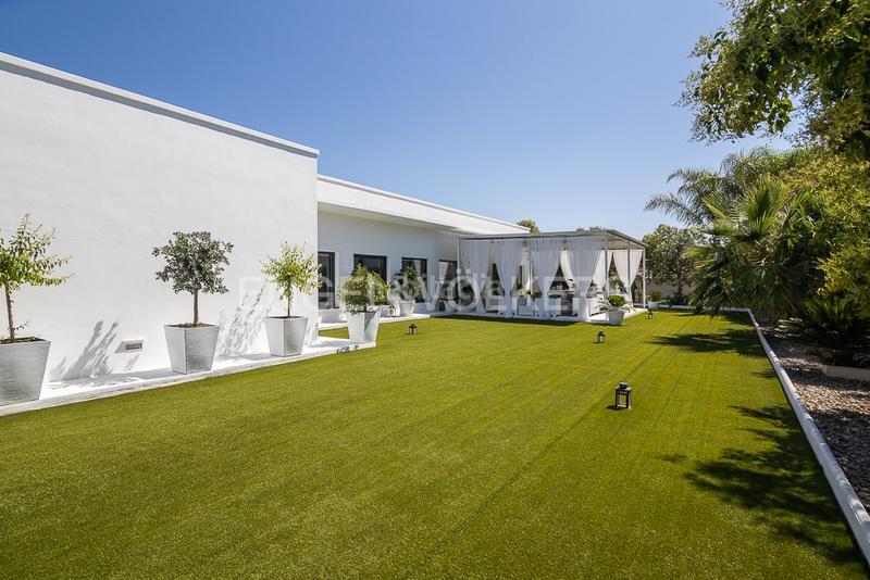 Foto 1dbe4edd-a130-4e0b-ba24-6497126554f4. Casa moderna casa en una planta en torres de portacoeli villa de lujo en Serra