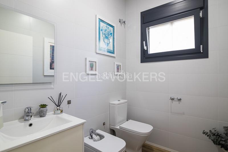 Foto 86d8e8b5-fc71-4050-be32-708928956966. Casa moderna casa en una planta en torres de portacoeli villa de lujo en Serra