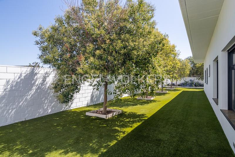 Foto cf35ef69-089f-4cfa-a7cb-7082f4df257c. Casa moderna casa en una planta en torres de portacoeli villa de lujo en Serra