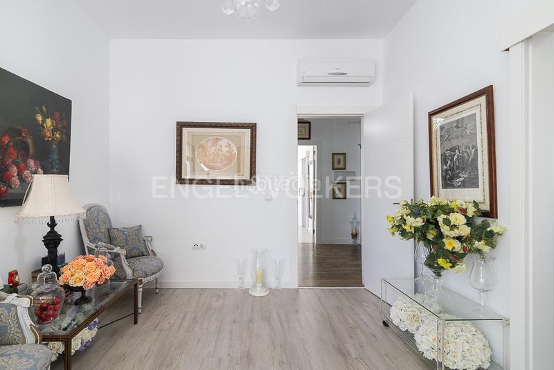 Foto f5c97151-3354-43d7-9e0b-dd26ee5c6745. Casa moderna casa en una planta en torres de portacoeli villa de lujo en Serra