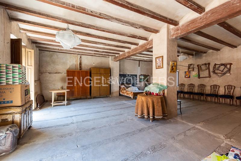 Foto 4350b787-b416-43e7-922e-cd881709f1ba. Casa amb calefacció aparcament a Carcaixent
