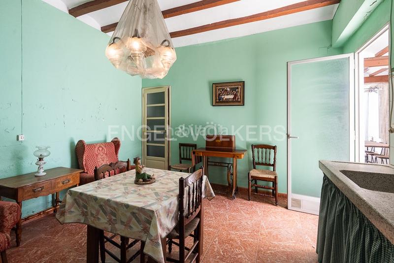 Foto 52a0f958-f653-4e23-91cb-0bc6cf9e60a7. Casa amb calefacció aparcament a Carcaixent