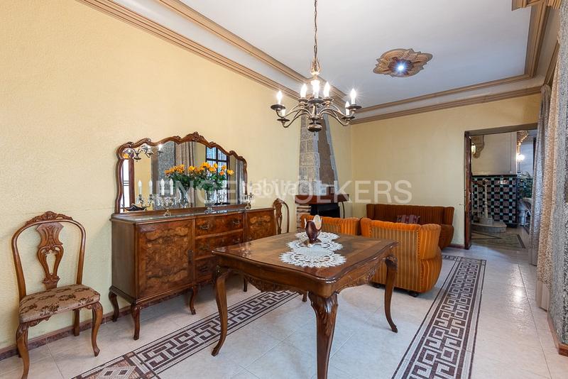 Foto cf37e289-dede-4646-b826-01ca2be828d2. Casa amb calefacció aparcament a Carcaixent