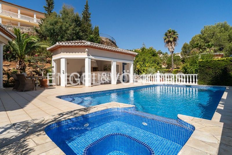 Foto 89d7c3bb-1bde-4185-8505-2095b75e2780. Casa amb calefacció a Pedreguer