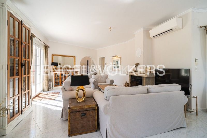 Foto bf10f3de-56eb-475f-906d-e5564d0656ba. Casa amb calefacció a Pedreguer