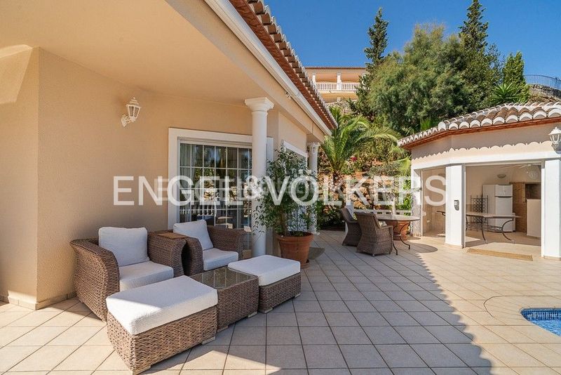 Foto c271497a-84ed-4ebf-acdf-f060f2f0920f. Casa amb calefacció a Pedreguer