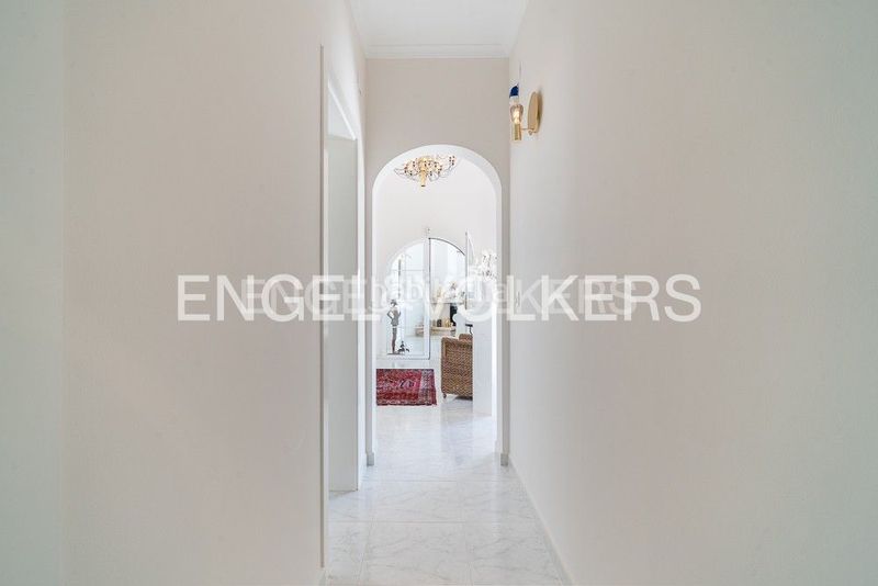 Foto f8ef6029-5b05-441d-9a0e-5f3f9e9d656f. Casa amb calefacció a Pedreguer