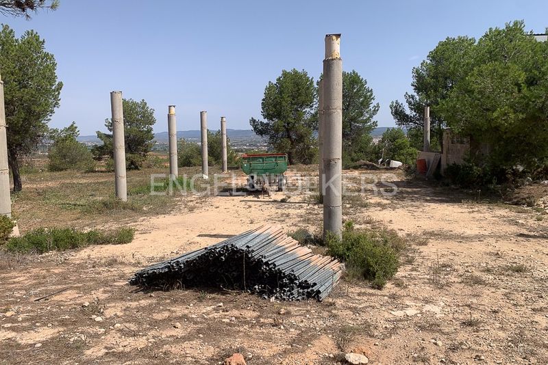 Foto 8583406b-0b25-40d7-8321-dee01f9ad358. Terreny residencial a Requena