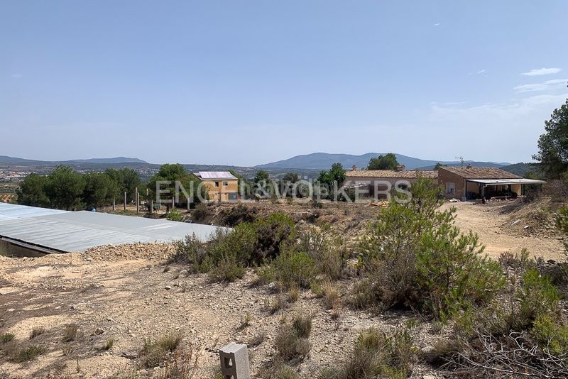 Foto e5f252c0-774c-40a7-865d-92ba37ae76b0. Terreny residencial a Requena