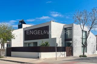 Maison à El Puig. Residencia de lujo selecto, elegante y única