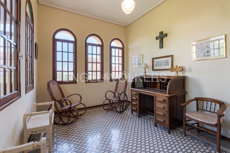 Foto 1bf80e16-cbe9-4f02-9e10-5fdd699fe6a5. Haus mit heizung parking pool in Centro Bétera