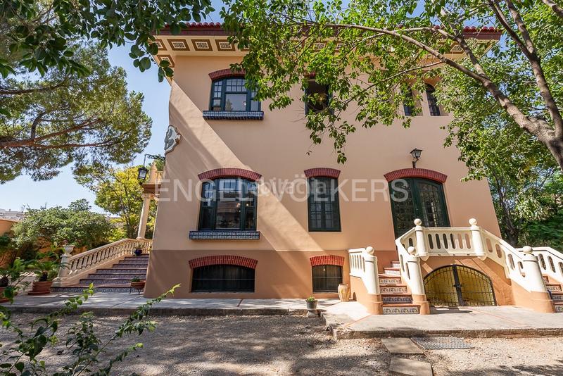 Foto 2dfd80ea-d782-4f60-a57c-03f033e16402. Haus mit heizung parking pool in Centro Bétera