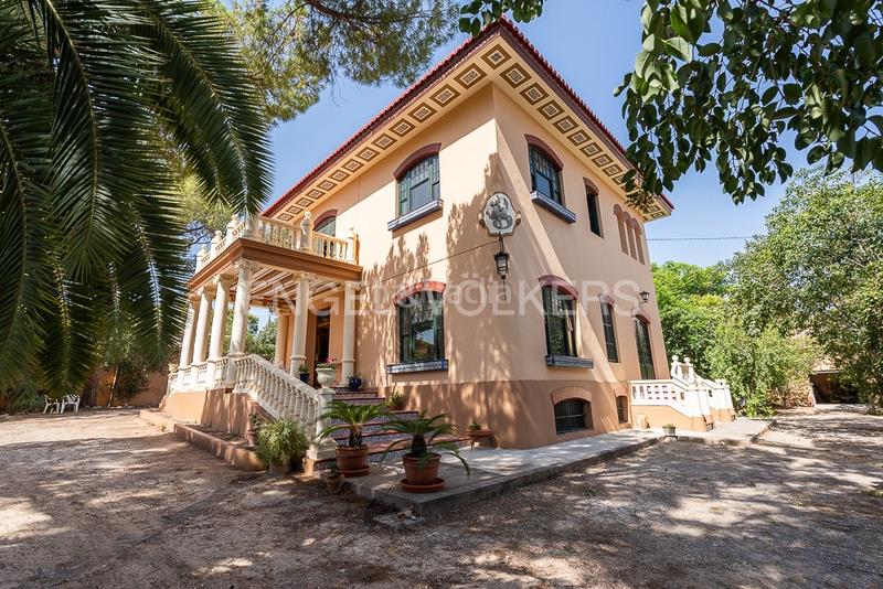 Foto 690b72c3-bb60-4eb6-b2b1-62b06a09c8d7. Haus mit heizung parking pool in Centro Bétera