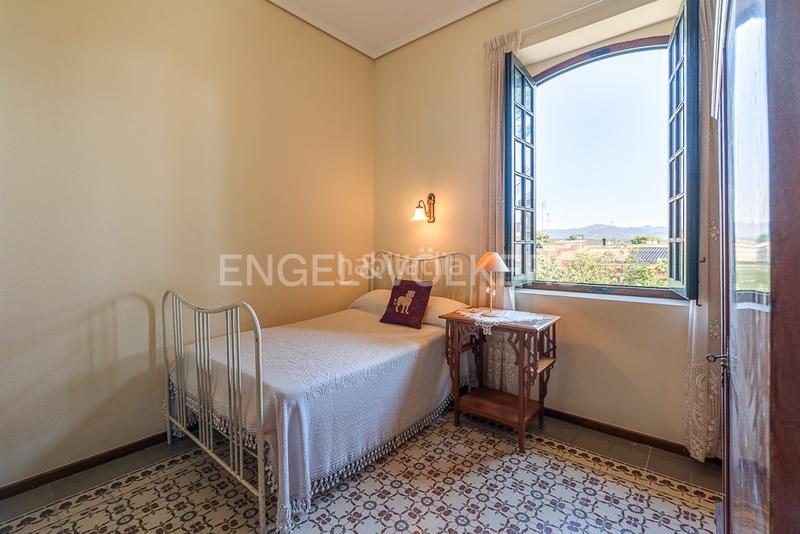 Foto 9bd74205-8f65-43ad-9dc9-17d1265558a7. Haus mit heizung parking pool in Centro Bétera