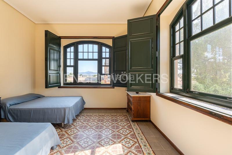 Foto cd527cb5-369a-4a8f-91de-d80adb06d3a8. Haus mit heizung parking pool in Centro Bétera