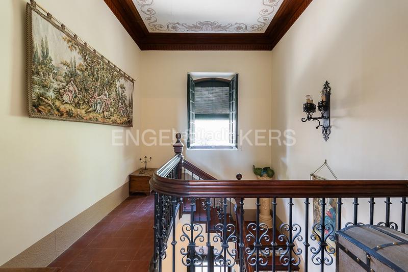 Foto cdc3774f-ffd4-4d5e-9afe-9a305350551a. Haus mit heizung parking pool in Centro Bétera