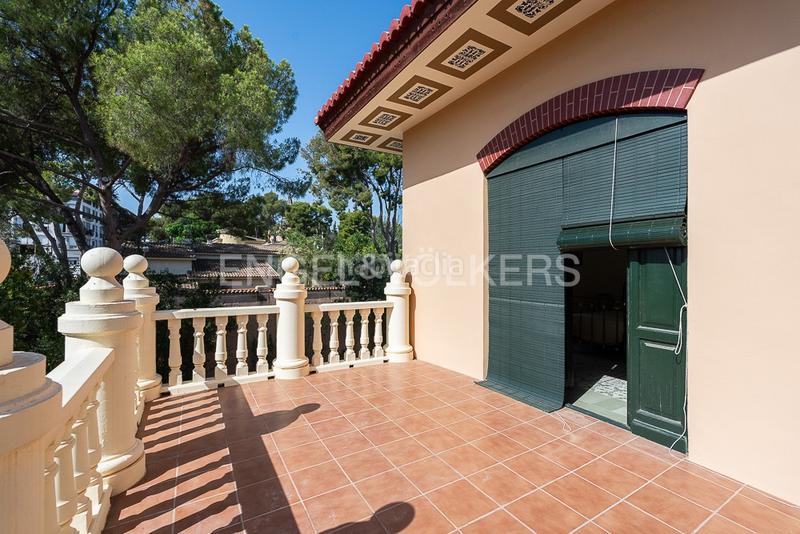 Foto ff304693-5c35-4fc1-a771-b625a31ea7cd. Haus mit heizung parking pool in Centro Bétera