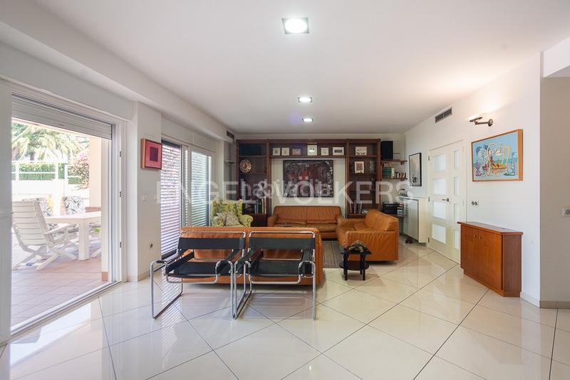 Foto b1130962-afe6-417f-82ca-60950f554b6b. Maison avec chauffage piscine dans Pueblo Benicasim / Benicàssim