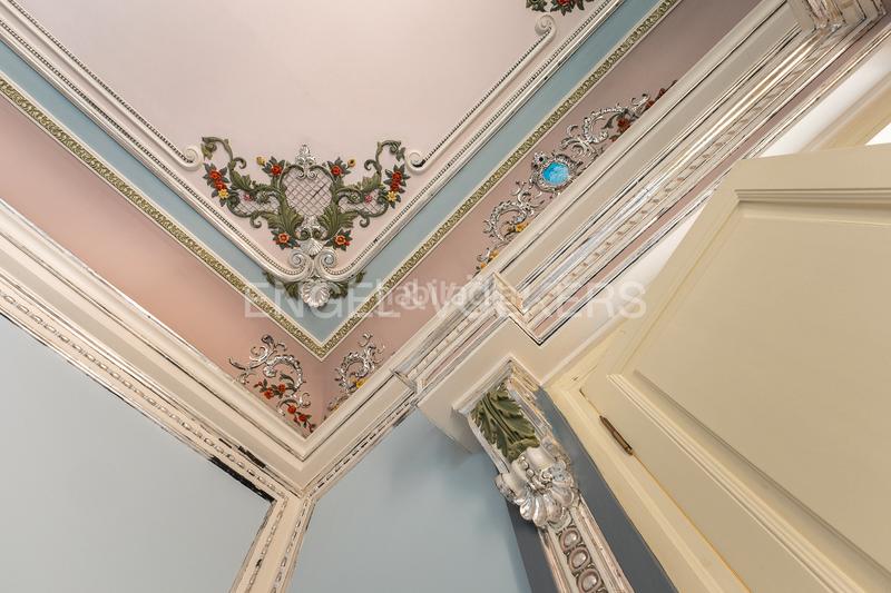 Foto 97eb6b1f-5ca0-42c0-be9c-664faf90b757. Alquiler apartamento magnífico palacete en el mercat central en Valencia