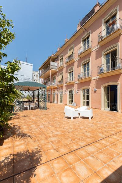 Foto 614e2bba-2d32-4149-be32-5c8269635a28. Miete appartement mit heizung parking in El Carme Valencia