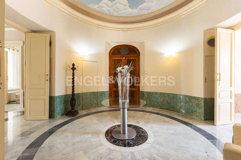 Foto 1adb9b52-7cee-4c4b-b58c-728af7bee5f9. Rent apartment with heating parking in El Carme Valencia