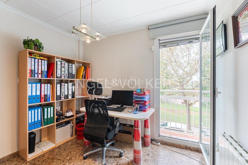 Foto f4908889-4900-4239-907b-e59107981b8e. Casa  pareada con terraza y dos plazas de garaje proxima a playa patacona y playa malvarrosa en Valencia